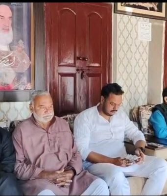 ईरान के सर्वोच्च धार्मिक नेता का निधन, बाराबंकी के किंतूर में शोक की लहर