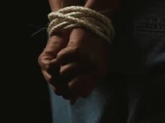 “पत्नी नहीं आई तो साली उठा लाया, दामाद जी ने रिश्तों को बना दिया ‘डील’ का मामला” Filmitics