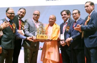 व्यापक बचाव अभियान और मजबूत उपचार व्यवस्था ही बनेगी भारत की स्वास्थ्य सुरक्षा का आधार: सीएम योगी