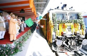 सदियों के आक्रमणों के बावजूद आज भी अडिग है सनातन आस्था: सीएम योगी