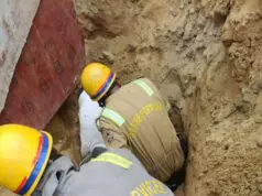 विभूतिखंड में निर्माणाधीन बिल्डिंग हादसा, मिट्टी धंसने से एक मजदूर की मौत