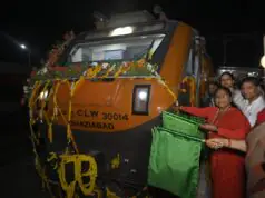 फतेहपुर में अमृत भारत एक्सप्रेस को हरी झंडी, बंगाल चुनाव पर साध्वी निरंजन ज्योति का बड़ा बयान