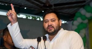 शपथ के बाद तेजस्वी यादव का नीतीश पर तंज, बोले—“अचानक CM से राज्यसभा तक का सफर क्यों?”