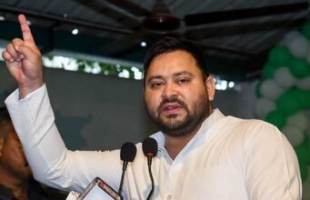 शपथ के बाद तेजस्वी यादव का नीतीश पर तंज, बोले—“अचानक CM से राज्यसभा तक का सफर क्यों?”