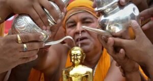 जैन साधु बाल क्यों नोचते हैं? जानिए इसके पीछे की चौंकाने वाली सच्चाई