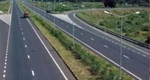 एआई और स्विस तकनीक से लैस हो रहे यूपी के एक्सप्रेसवे, योगी सरकार बना रही ‘स्मार्ट रोड नेटवर्क