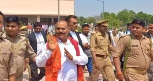 पूर्व विधायक विजय मिश्रा समेत पूरा परिवार दोषी, पत्नी-बेटे को 10 साल और बहू को 4 साल की सजा