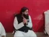 मऊ में बढ़ी सियासी हलचल, सपा कार्यालय पहुंचे अब्बास अंसारी, चर्चाओं का बाजार गर्म