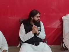 मऊ में बढ़ी सियासी हलचल, सपा कार्यालय पहुंचे अब्बास अंसारी, चर्चाओं का बाजार गर्म