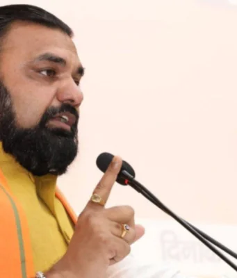 बिहार में औद्योगिक क्रांति की नई शुरुआत, मुजफ्फरपुर और किशनगंज में लगेंगे डालमिया-अंबुजा सीमेंट प्लांट