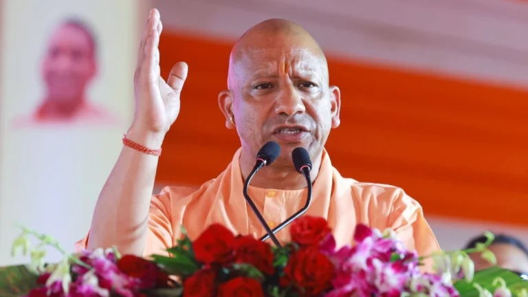 68ff2ffb8051f-cm-yogi-adityanath-cm-yogi-yogi-adityanath-cm-yogi-in-bihar-cm-yogis-public-meeting-in-bihar-b-202438215-16x9-1
