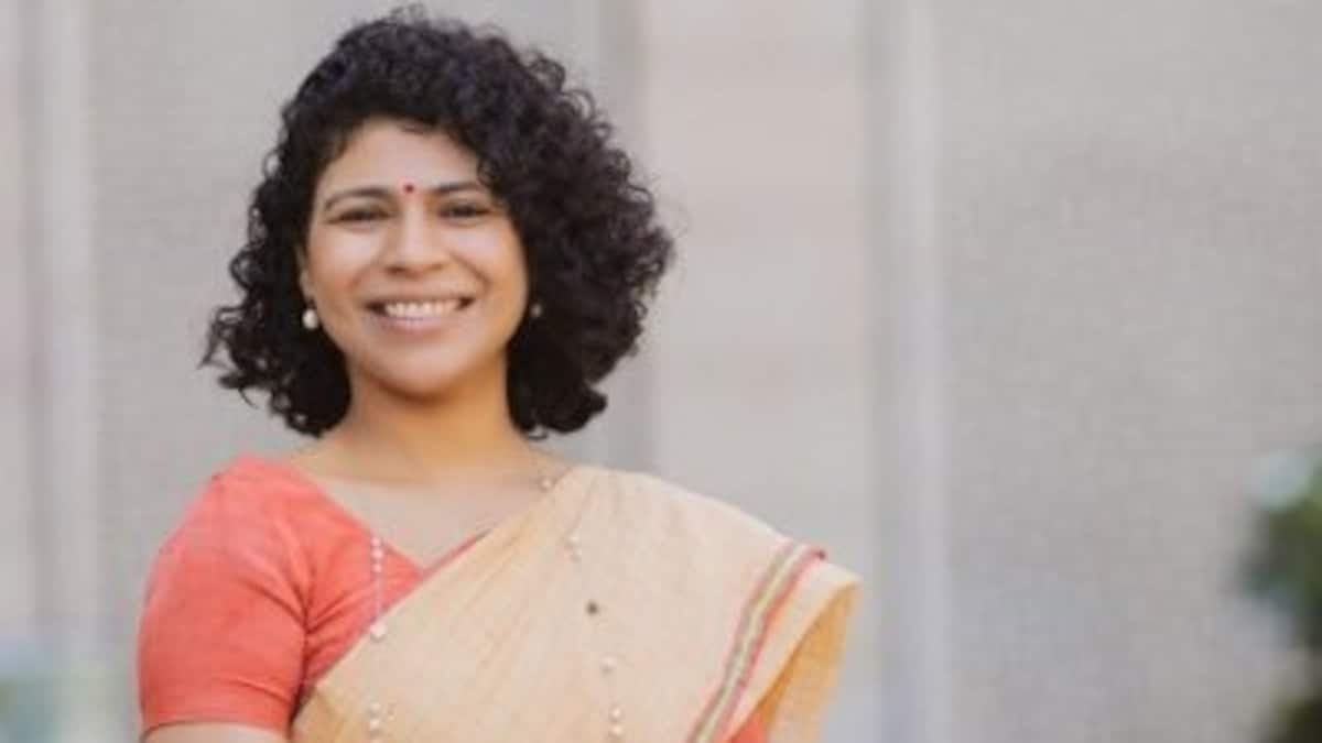 6a8bc53ff3ecf-ias-durga-shakti-nagpal-253050675-16x9