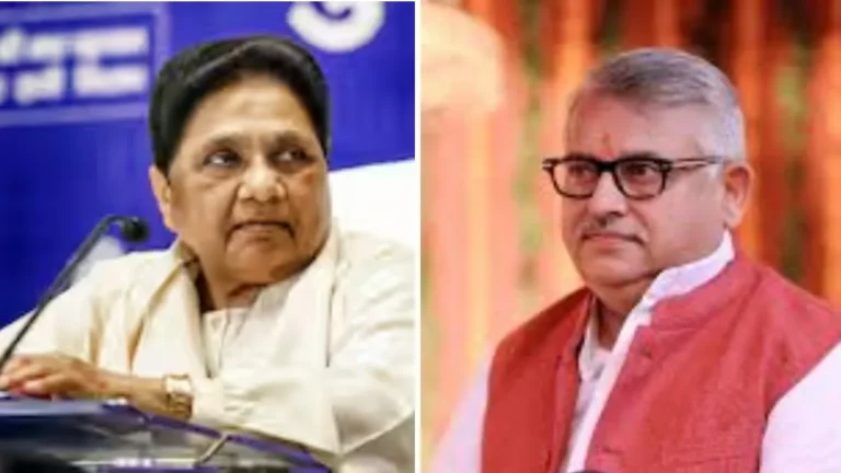Mayawati-And-Antu-Mishra-Dainik-Jagran-1786604651521