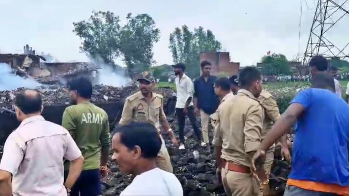कौशांबी पटाखा फैक्ट्री विस्फोट में मृतकों की संख्या बढ़कर 11 हुई, चार घायलों का अस्पताल में इलाज जारी।