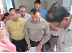 Haridwar News: हरिद्वार में मतदाता सूची विशेष गहन पुनरीक्षण के दूसरे चरण का निरीक्षण, डीएम मयूर दीक्षित ने दिए पारदर्शिता के निर्देश