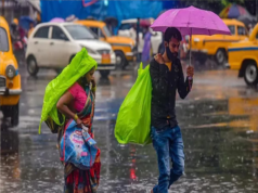 UP Weather: उत्तर प्रदेश में बारिश का दौर जारी, कई जिलों में भारी बारिश का यलो अलर्ट; काशी में नौका संचालन पर रोक