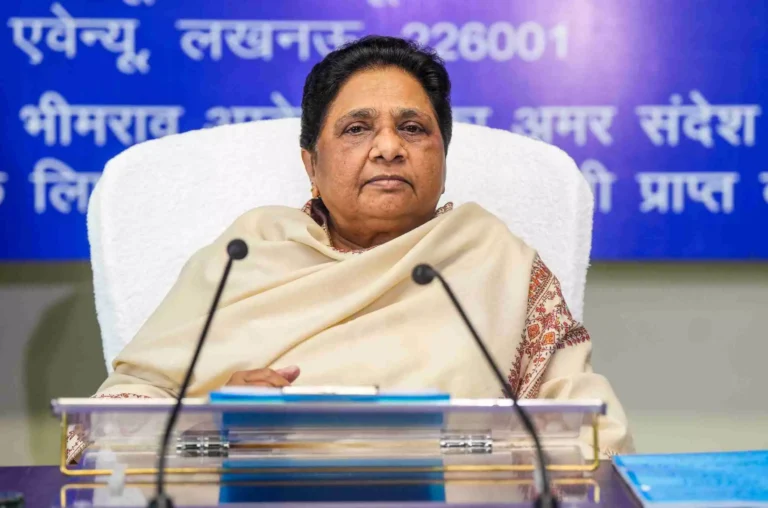 517188-mayawati1
