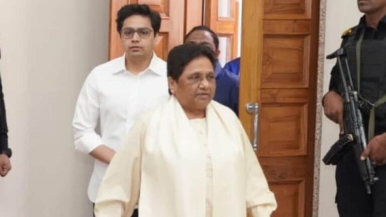 68299dbb5658a-mayawati-with-aakash-anand-184333442-16x9