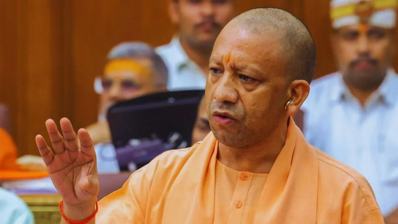 CM-Yogi-Adityanath-Kisan-India-1-1_V_jpg--1280x720-4g